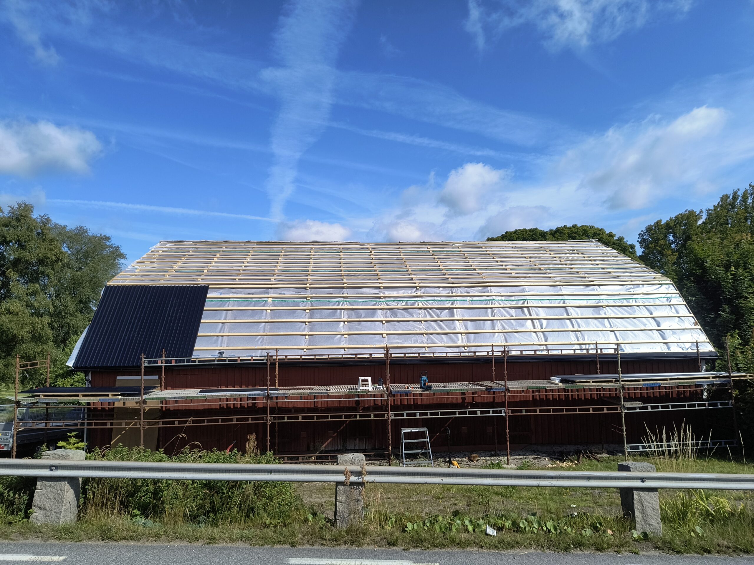 JRH Plåt & Bygg AB – Takläggare