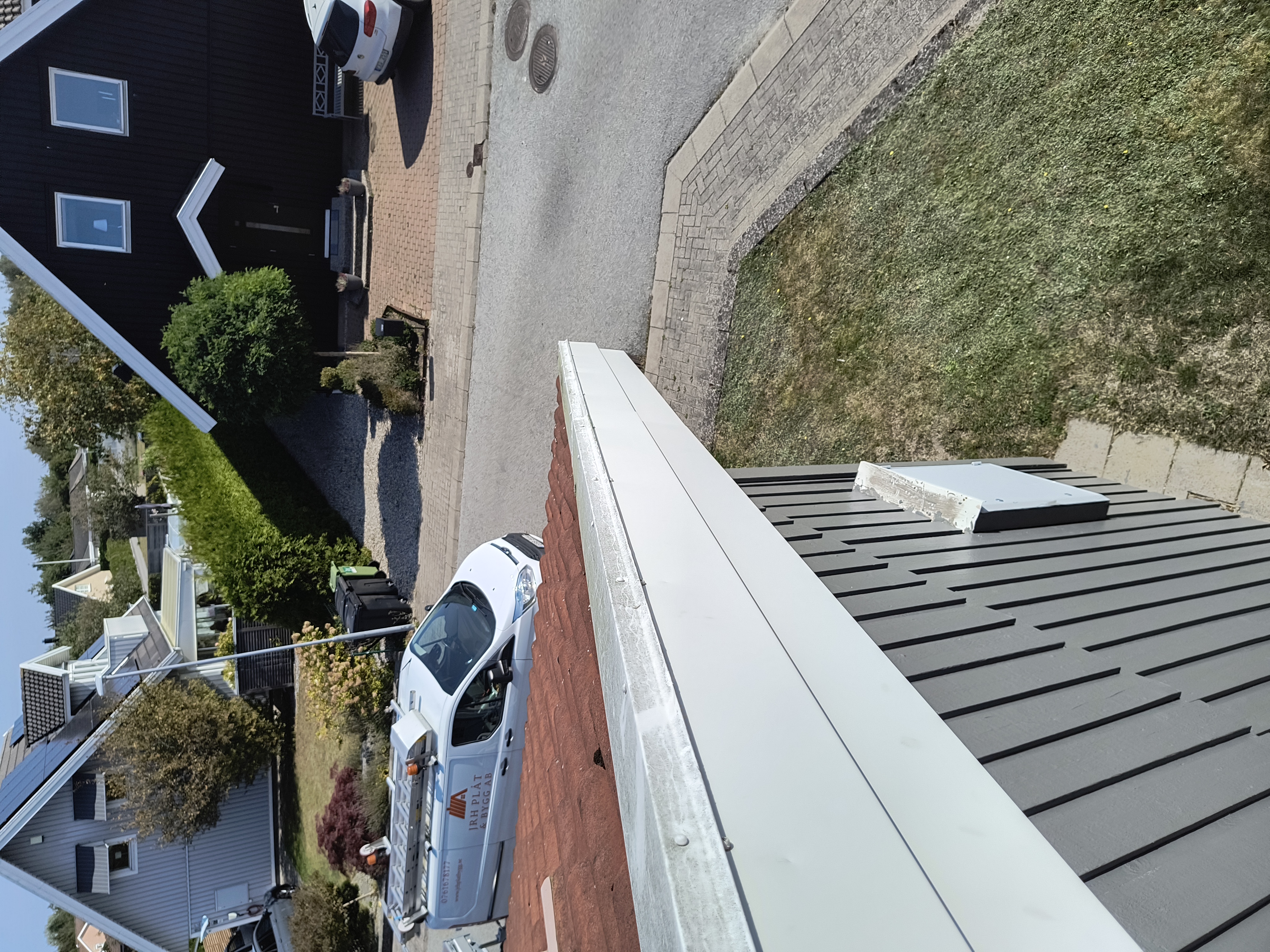 JRH Plåt & Bygg AB - Krön & vindskivor Staffanstorp