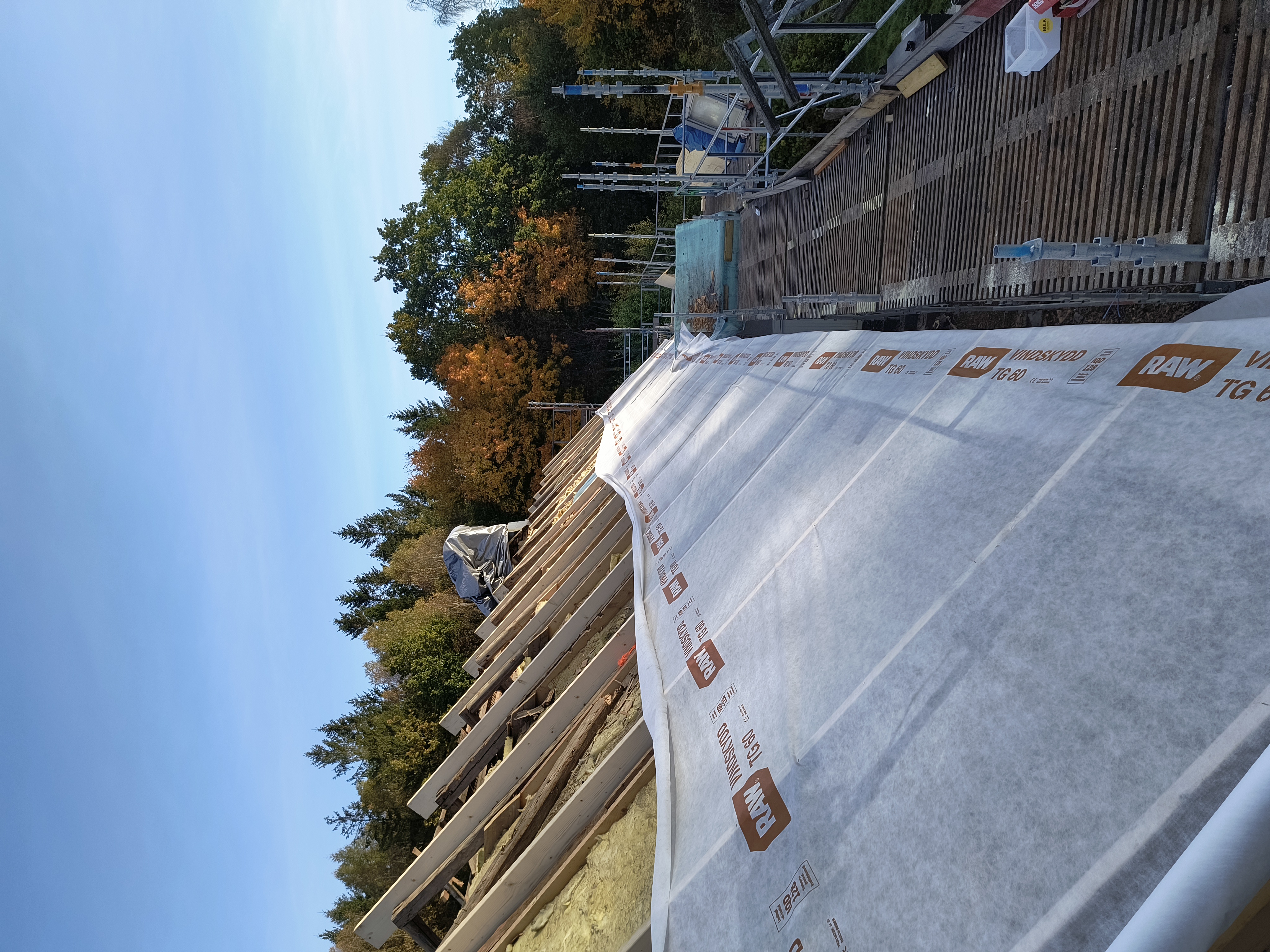 Takläggning Plåtpannor/Plåttak Hörby